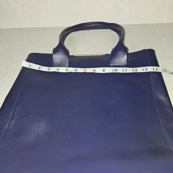 BCBG BCBGMAXAZRIA WOMEN BLUE/PURPLE TOTE 100% LEATHER TOP HANDLE SHOULDER BAG - Picture 9 of 10